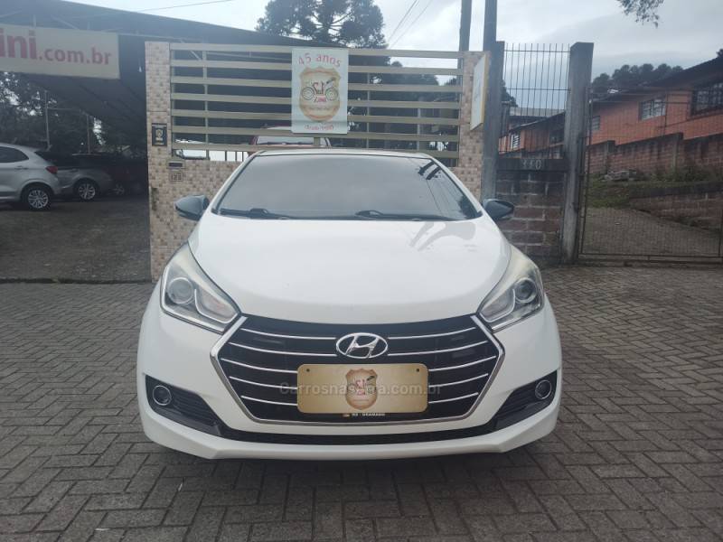 HYUNDAI - HB20S - 2016/2016 - Branca - R$ 62.900,00