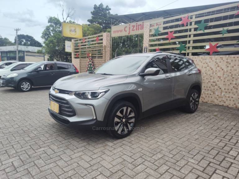 CHEVROLET - TRACKER - 2023/2024 - Prata - R$ 104.900,00