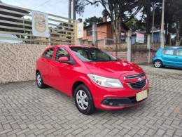CHEVROLET - ONIX - 2014/2014 - Vermelha - R$ 45.900,00