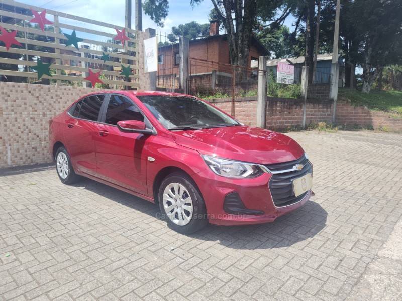 CHEVROLET - ONIX - 2019/2020 - Vermelha - R$ 59.900,00