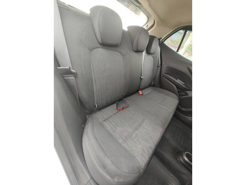 FIAT - ARGO - 2021/2022 - Branca - R$ 59.900,00