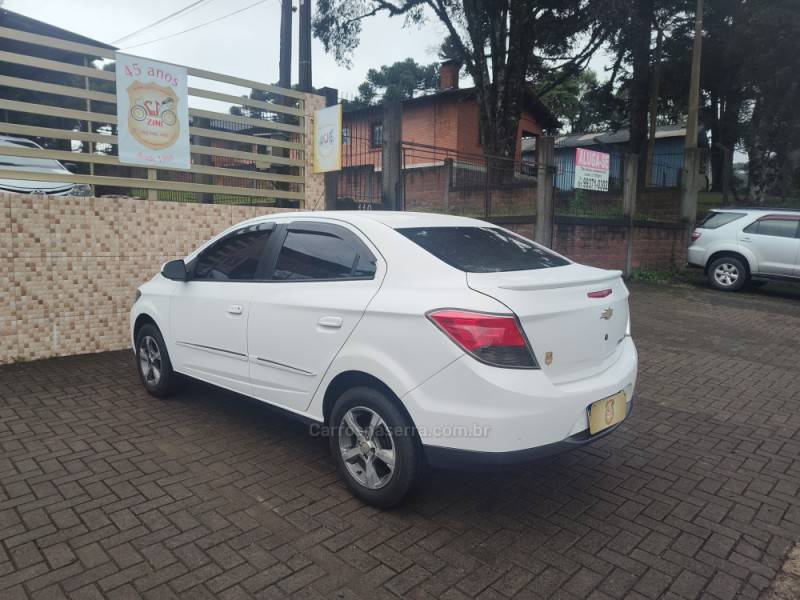 CHEVROLET - PRISMA - 2013/2013 - Branca - R$ 46.900,00