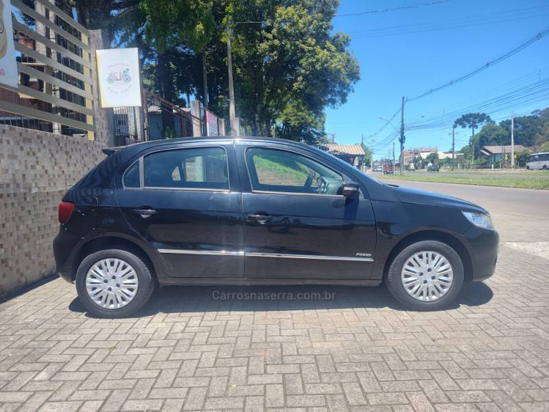VOLKSWAGEN - GOL - 2010/2011 - Preta - R$ 29.900,00