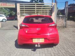 HYUNDAI - HB20 - 2014/2015 - Vermelha - R$ 51.900,00
