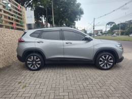 CHEVROLET - TRACKER - 2023/2024 - Prata - R$ 104.900,00