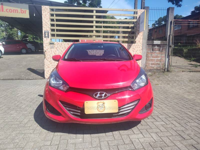 HYUNDAI - HB20 - 2014/2015 - Vermelha - R$ 51.900,00