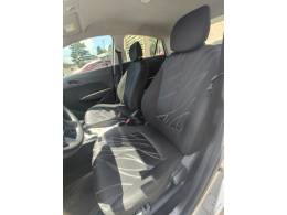 HYUNDAI - HB20S - 2013/2014 - Prata - R$ 43.900,00