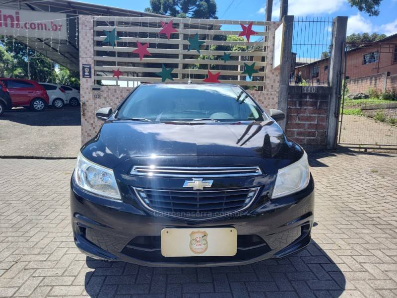 CHEVROLET - ONIX - 2015/2015 - Preta - R$ 44.900,00