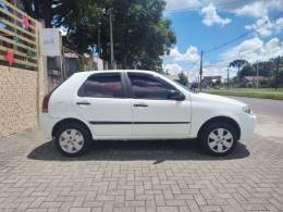 FIAT - PALIO - 2010/2011 - Branca - R$ 26.900,00