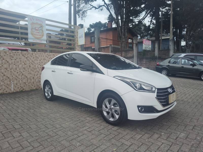 HYUNDAI - HB20S - 2016/2016 - Branca - R$ 62.900,00