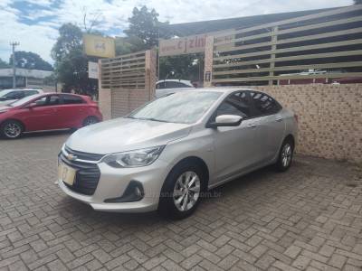 CHEVROLET - ONIX - 2020/2021 - Prata - R$ 66.900,00