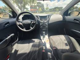 HYUNDAI - HB20S - 2013/2014 - Prata - R$ 43.900,00