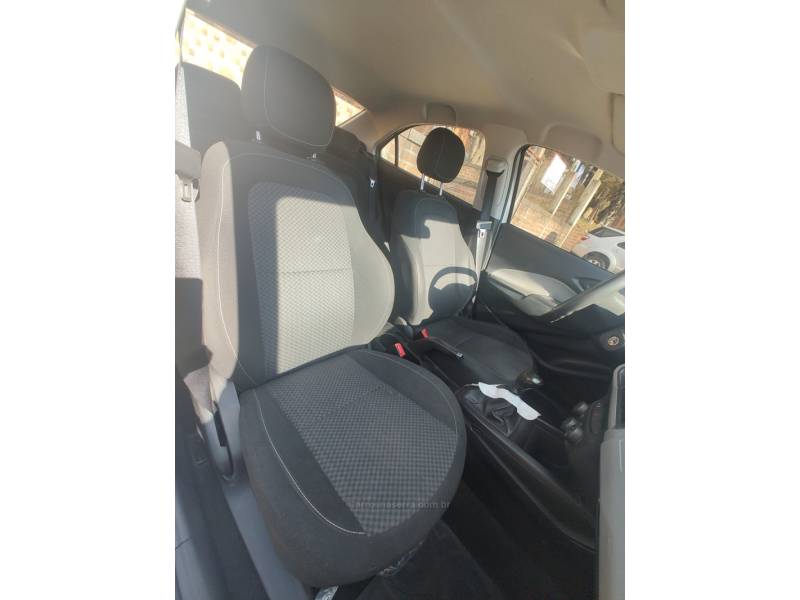 CHEVROLET - PRISMA - 2019/2019 - Prata - R$ 49.900,00