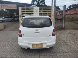 CHEVROLET - SPIN - 2014/2015 - Branca - R$ 44.900,00