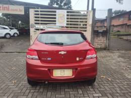 CHEVROLET - ONIX - 2017/2018 - Vermelha - R$ 46.900,00