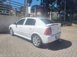 CHEVROLET - ASTRA - 2010/2011 - Branca - R$ 39.900,00