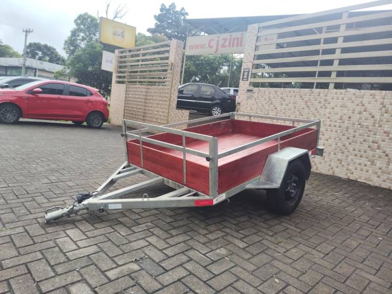 DACLA - PLATAFORMA 1 MOTO - 2025/2025 - Prata - R$ 4.200,00