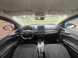 FIAT - ARGO - 2021/2022 - Branca - R$ 59.900,00