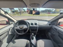 CHEVROLET - PRISMA - 2011/2012 - Vermelha - R$ 29.900,00