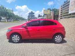 CHEVROLET - ONIX - 2014/2015 - Vermelha - R$ 47.900,00