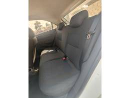 CHEVROLET - ONIX - 2018/2018 - Branca - R$ 44.900,00