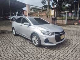 CHEVROLET - ONIX - 2020/2021 - Prata - R$ 54.900,00