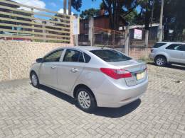 HYUNDAI - HB20S - 2013/2014 - Prata - R$ 43.900,00