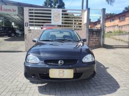 CHEVROLET - CLASSIC - 2004/2005 - Preta - R$ 17.900,00