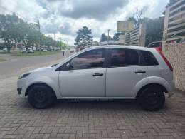 FORD - FIESTA - 2011/2012 - Prata - R$ 19.900,00