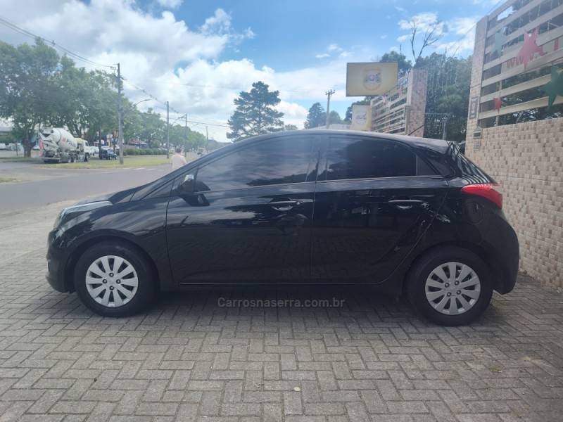 HYUNDAI - HB20 - 2014/2014 - Preta - R$ 43.900,00