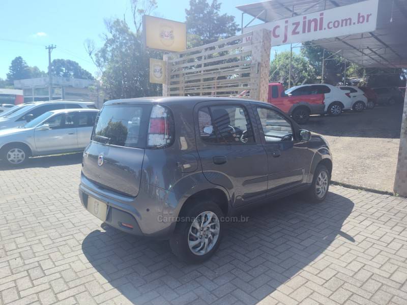 FIAT - UNO - 2019/2020 - Cinza - R$ 42.900,00