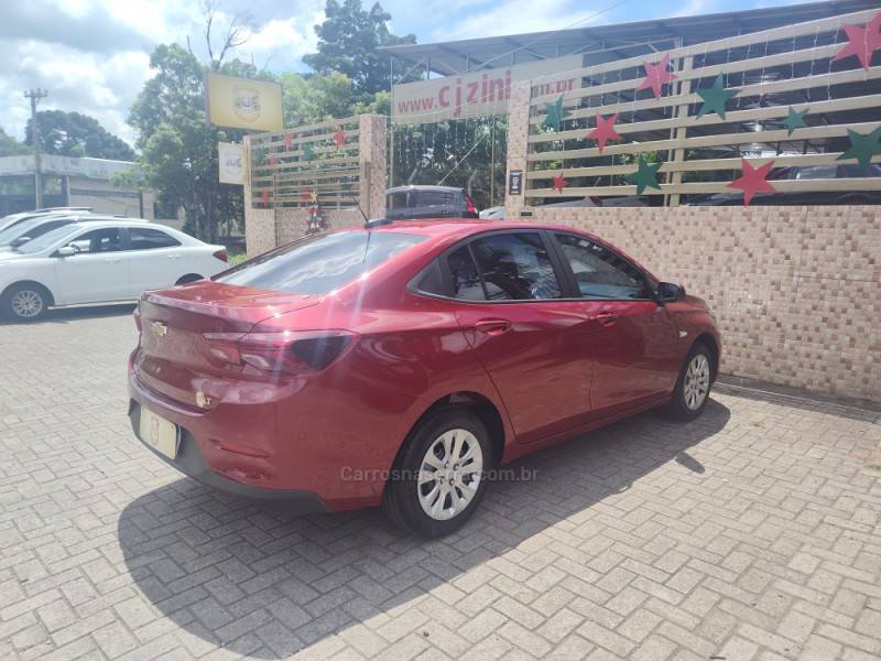 CHEVROLET - ONIX - 2019/2020 - Vermelha - R$ 59.900,00
