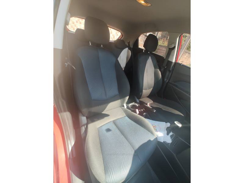 HYUNDAI - HB20 - 2014/2015 - Vermelha - R$ 51.900,00