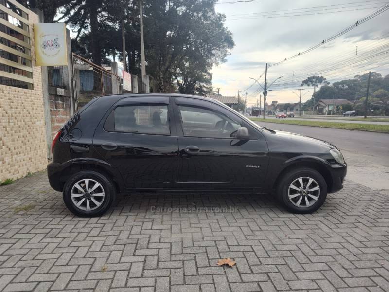 CHEVROLET - CELTA - 2009/2010 - Preta - R$ 24.900,00