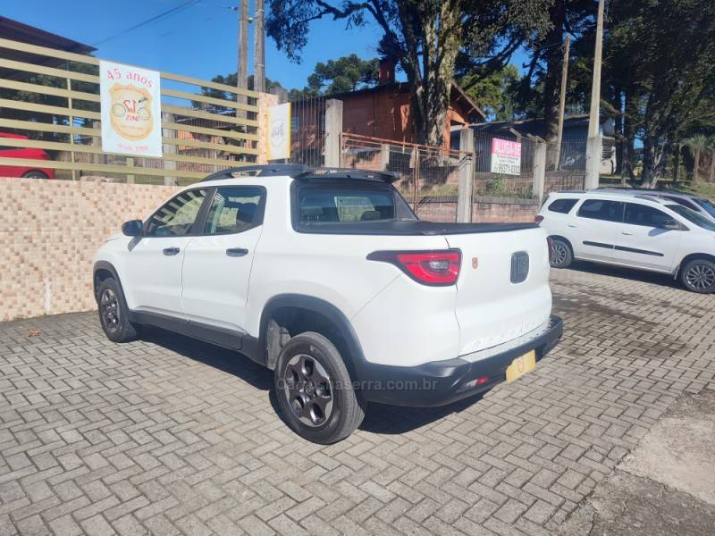 FIAT - TORO - 2016/2017 - Branca - R$ 84.900,00