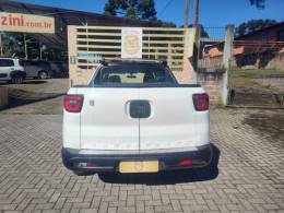 FIAT - TORO - 2016/2017 - Branca - R$ 84.900,00
