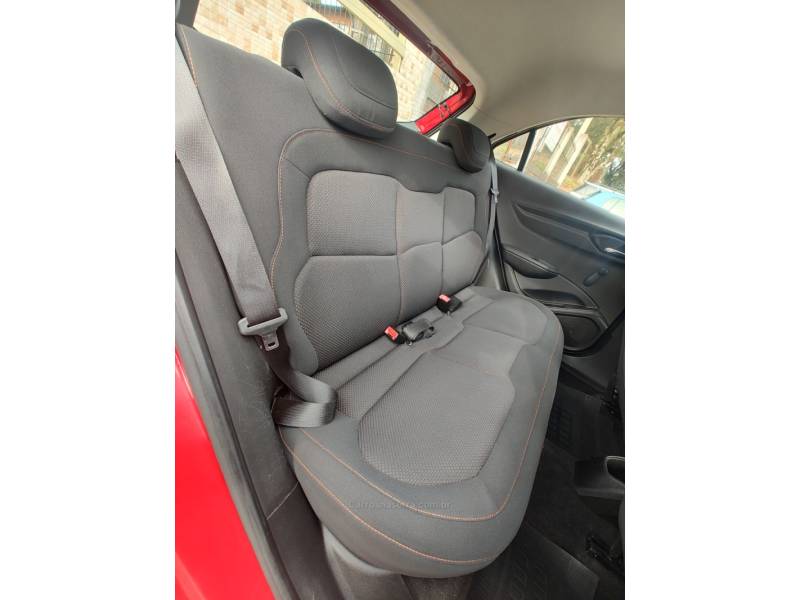 CHEVROLET - ONIX - 2014/2014 - Vermelha - R$ 45.900,00