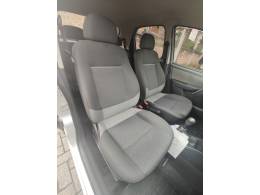 CHEVROLET - CELTA - 2013/2013 - Prata - R$ 32.900,00